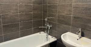 2-к квартира, вторичка, 70м2, 1/12 этаж