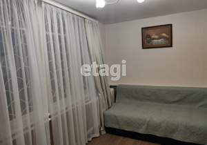 4-к квартира, вторичка, 50м2, 1/1 этаж