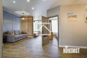 2-к квартира, вторичка, 66м2, 10/18 этаж