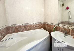 4-к квартира, вторичка, 83м2, 1/5 этаж