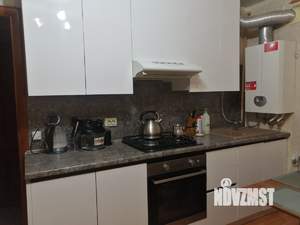 3-к квартира, вторичка, 53м2, 1/1 этаж