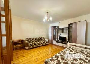 2-к квартира, вторичка, 74м2, 1/2 этаж