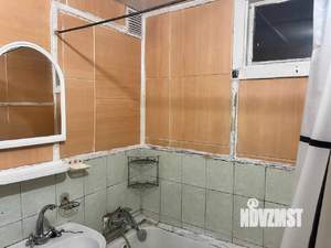 2-к квартира, вторичка, 44м2, 1/5 этаж