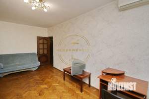 2-к квартира, вторичка, 63м2, 9/9 этаж