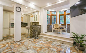 2-к квартира, вторичка, 90м2, 1/2 этаж