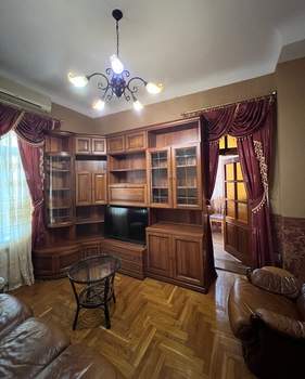 4-к квартира, вторичка, 70м2, 2/3 этаж
