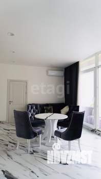 3-к квартира, вторичка, 133м2, 9/10 этаж