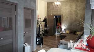 2-к квартира, вторичка, 58м2, 1/4 этаж