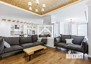 4-к квартира, вторичка, 179м2, 16/20 этаж