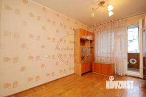 2-к квартира, вторичка, 63м2, 9/9 этаж