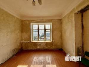 2-к квартира, вторичка, 43м2, 3/3 этаж