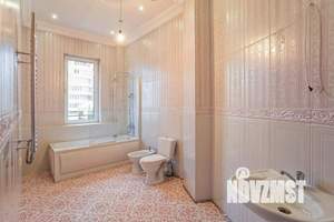 3-к квартира, вторичка, 164м2, 2/8 этаж