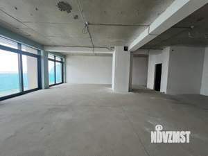 Студия квартира, вторичка, 132м2, 6/6 этаж