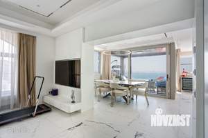 4-к квартира, вторичка, 200м2, 9/10 этаж