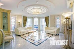3-к квартира, вторичка, 158м2, 9/12 этаж