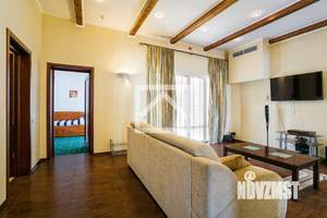 4-к квартира, вторичка, 130м2, 6/6 этаж