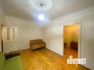 2-к квартира, вторичка, 42м2, 3/3 этаж