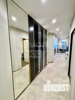 3-к квартира, вторичка, 102м2, 12/20 этаж