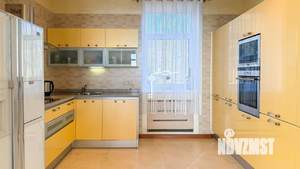 3-к квартира, вторичка, 131м2, 6/15 этаж