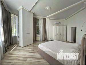 3-к квартира, вторичка, 109м2, 3/7 этаж