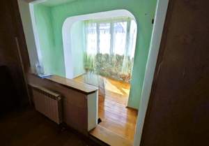 2-к квартира, вторичка, 63м2, 3/5 этаж