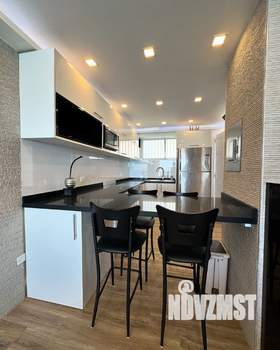 2-к квартира, вторичка, 63м2, 8/10 этаж
