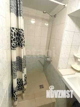 2-к квартира, вторичка, 39м2, 1/4 этаж