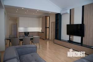 3-к квартира, вторичка, 125м2, 2/3 этаж