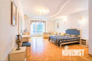 3-к квартира, вторичка, 150м2, 7/12 этаж