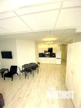 4-к квартира, вторичка, 102м2, 1/12 этаж