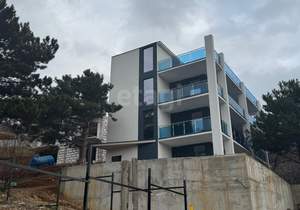 4-к квартира, вторичка, 108м2, 2/4 этаж