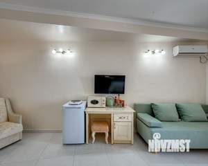 Студия квартира, вторичка, 40м2, 2/5 этаж