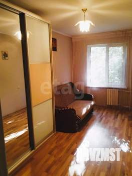 3-к квартира, вторичка, 58м2, 2/5 этаж