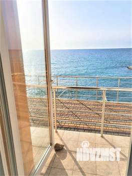 3-к квартира, вторичка, 90м2, 1/4 этаж