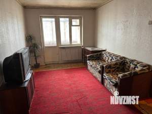 3-к квартира, вторичка, 63м2, 5/5 этаж