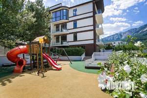 2-к квартира, вторичка, 54м2, 1/3 этаж