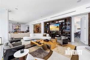 4-к квартира, вторичка, 240м2, 10/11 этаж