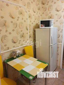 2-к квартира, вторичка, 42м2, 1/2 этаж