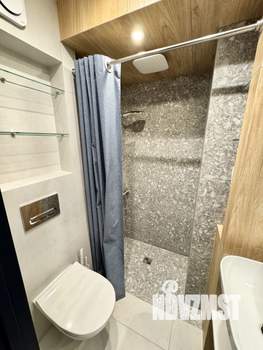 2-к квартира, вторичка, 42м2, 1/2 этаж