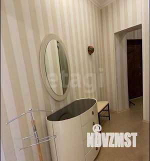 2-к квартира, вторичка, 68м2, 3/18 этаж
