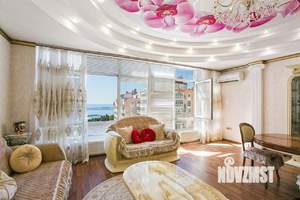 2-к квартира, вторичка, 110м2, 6/11 этаж