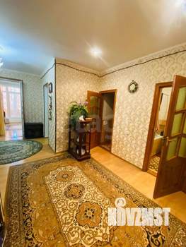 3-к квартира, вторичка, 103м2, 2/4 этаж