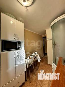 2-к квартира, вторичка, 37м2, 1/4 этаж