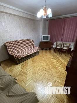 3-к квартира, вторичка, 63м2, 1/5 этаж