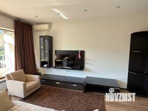 Студия квартира, вторичка, 67м2, 9/18 этаж