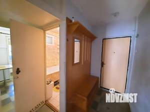 2-к квартира, вторичка, 42м2, 3/5 этаж