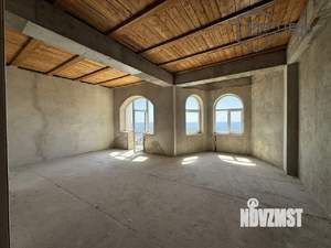 2-к квартира, вторичка, 99м2, 5/5 этаж