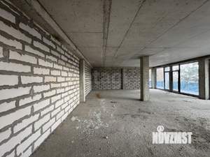 4-к квартира, вторичка, 108м2, 2/4 этаж