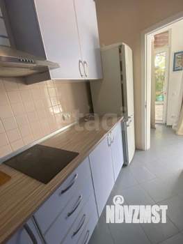 2-к квартира, вторичка, 65м2, 1/3 этаж