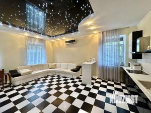2-к квартира, вторичка, 84м2, 2/2 этаж